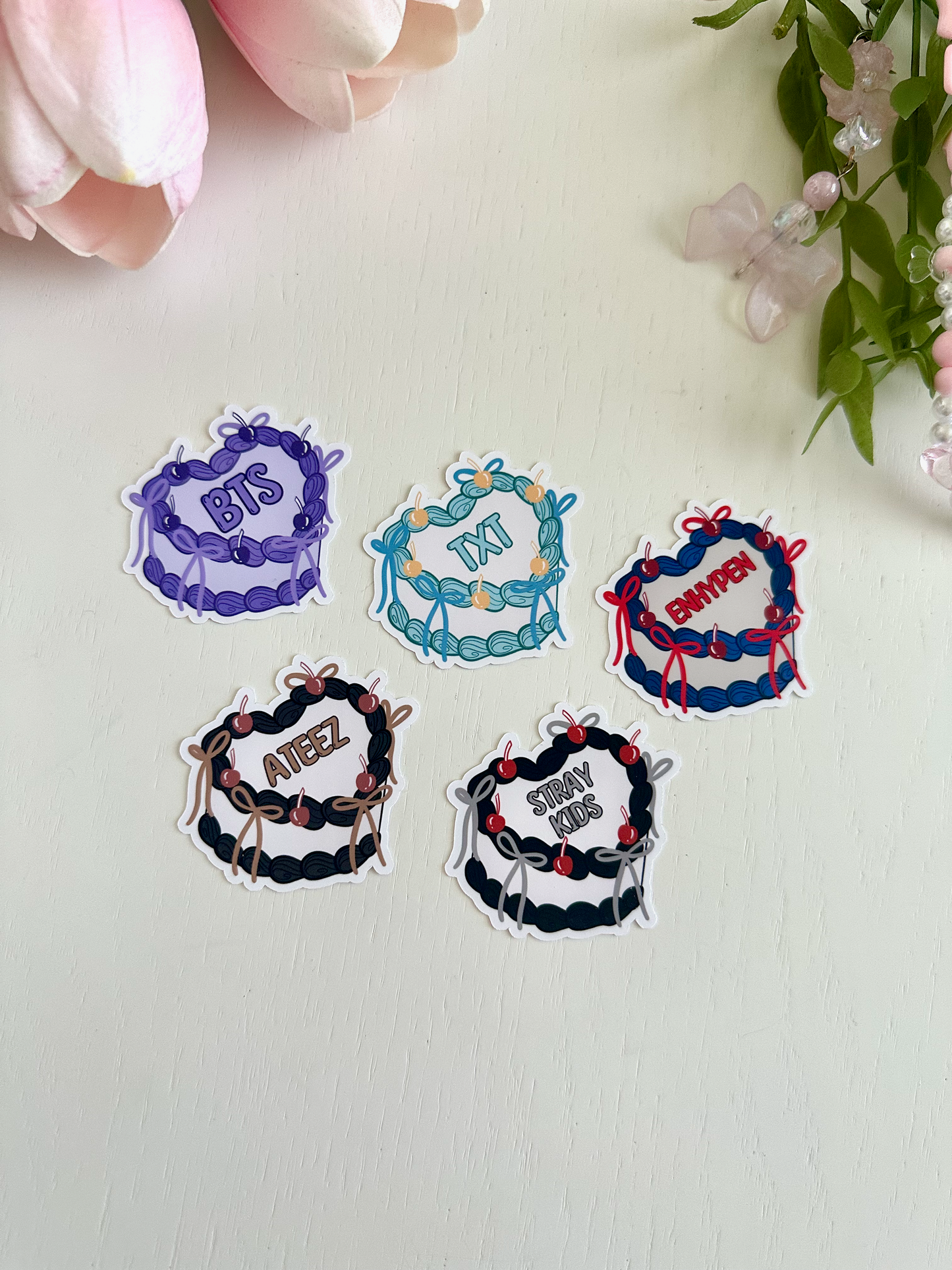 K-Pop Group Heart Cake Stickers