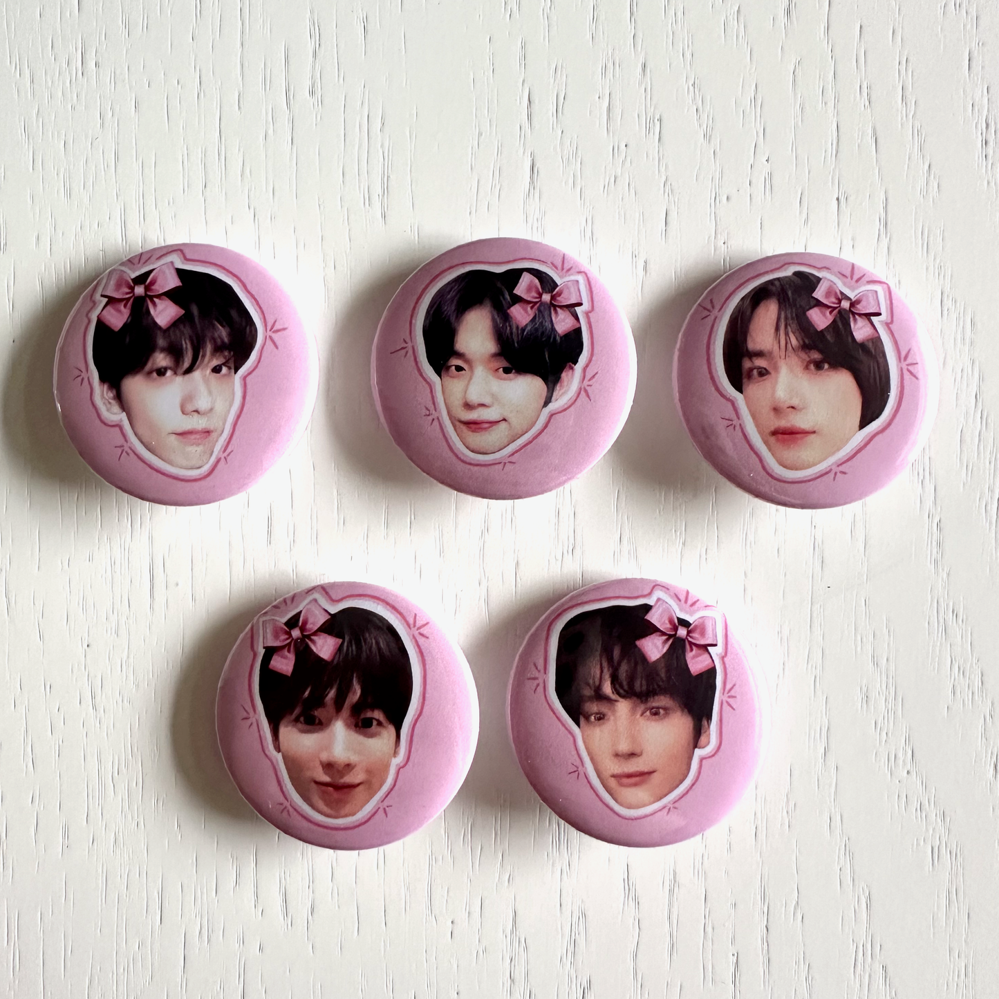TXT Bow Coquette Button Pins