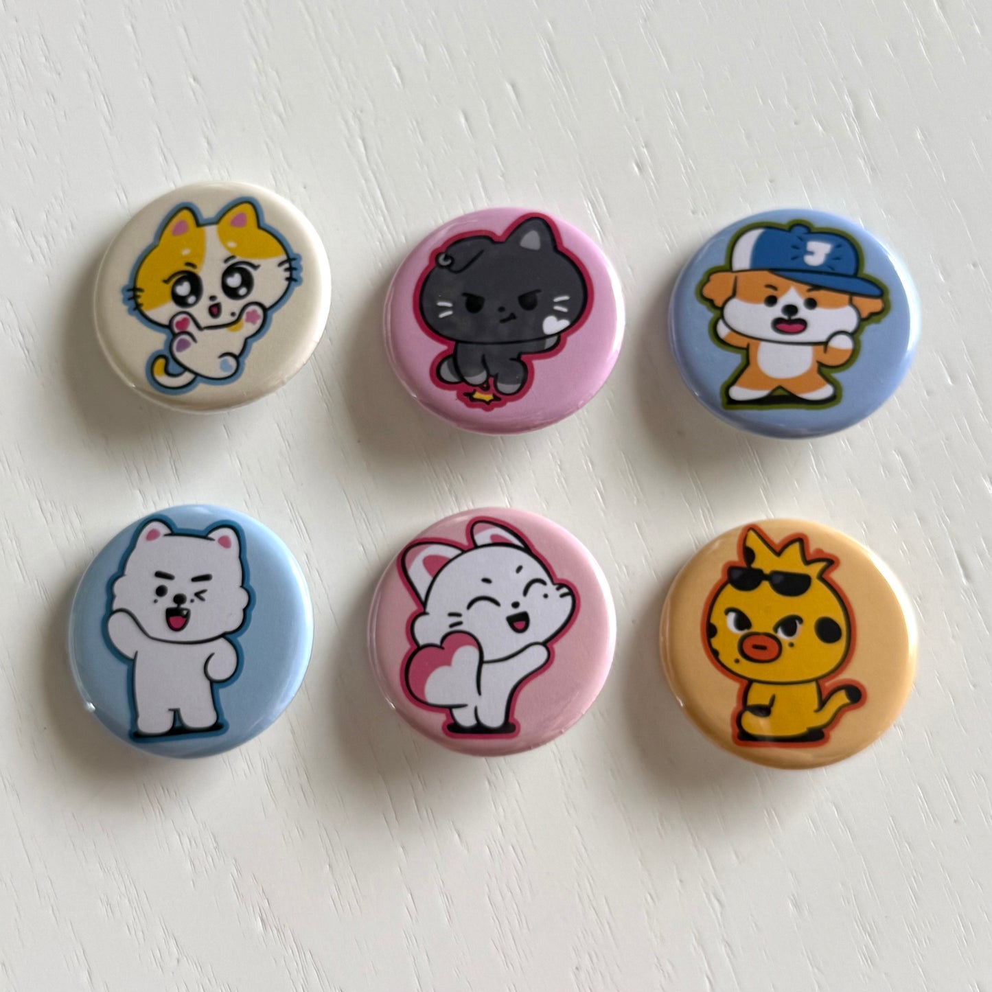 Enchin Character Button Pins