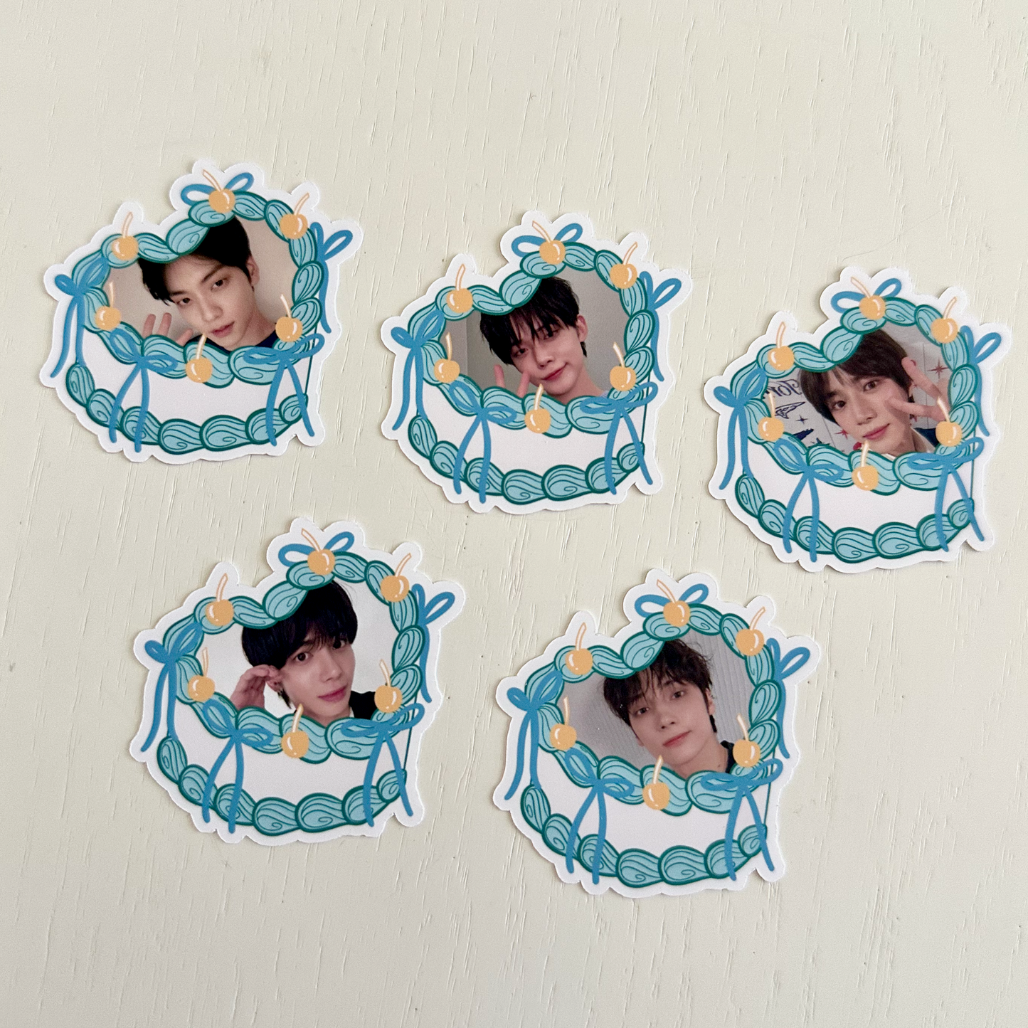 TXT Heart Cake Bias Stickers