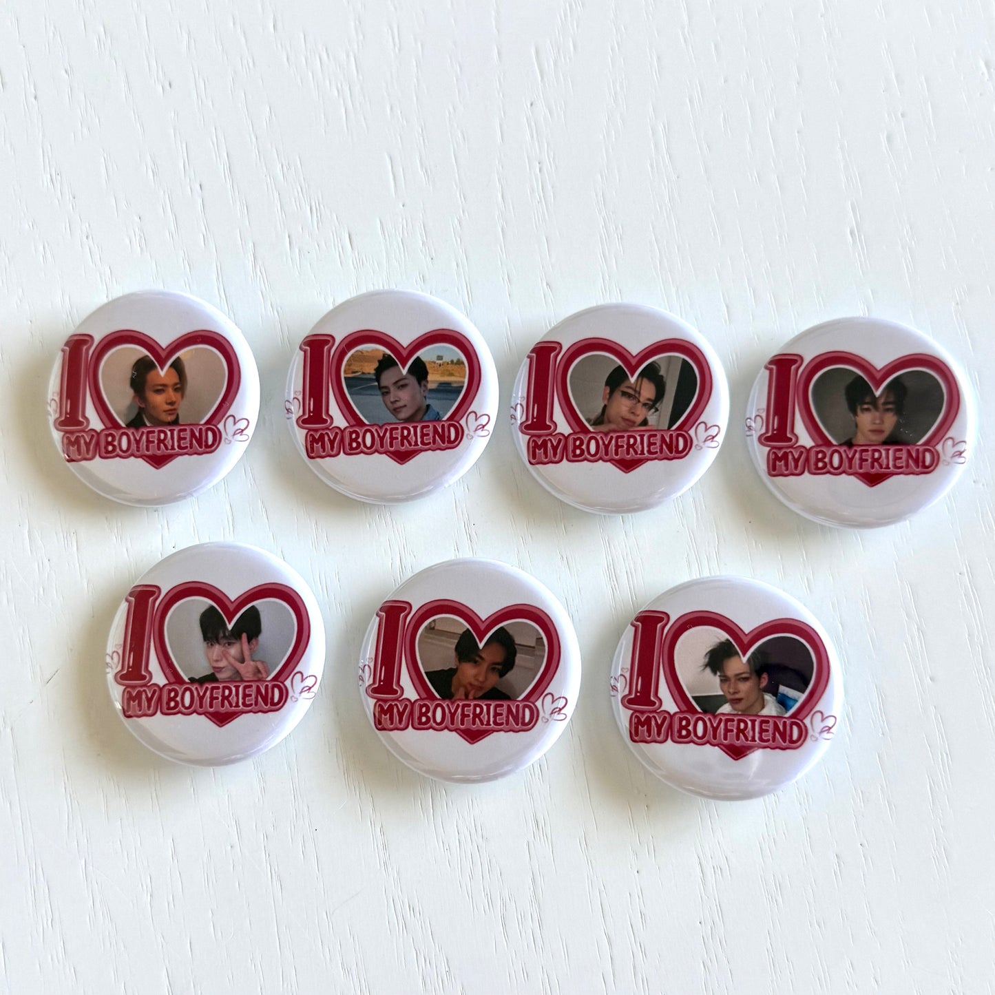 EN- I Love my Boyfriend Button Pins Ver. 2