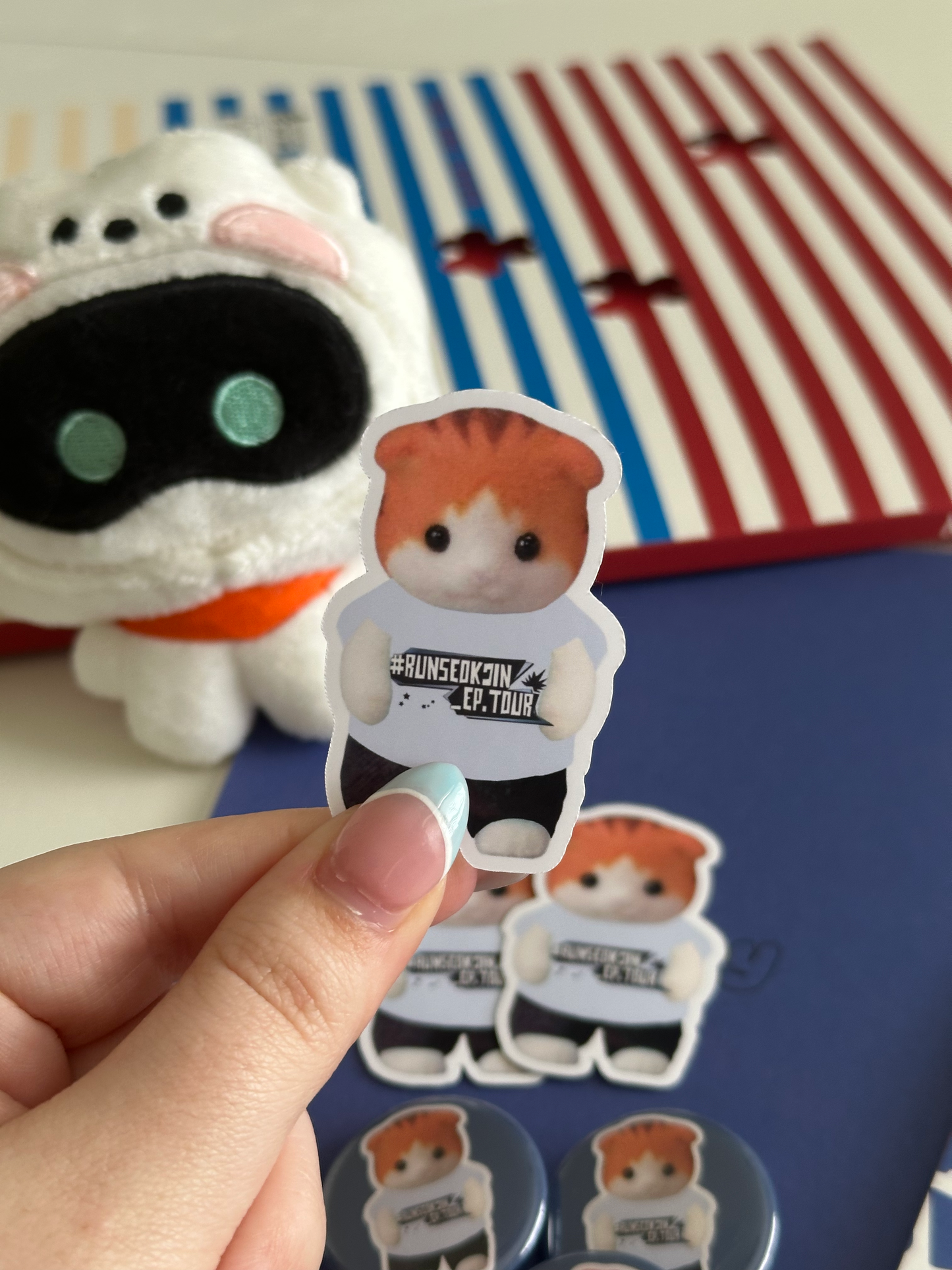 Run Seokjin Tour Button Pins & Stickers