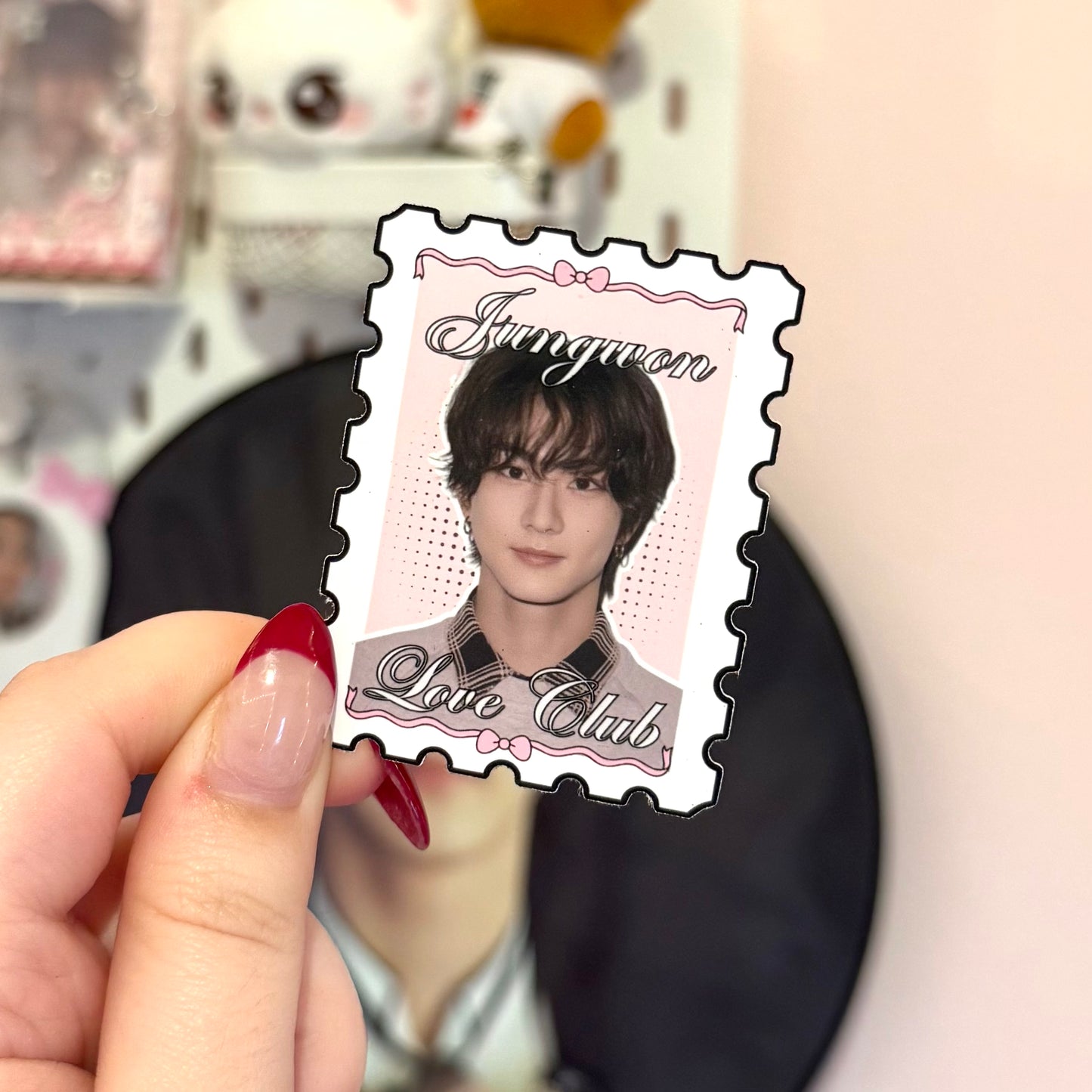 EN- Love Club Bias Stickers